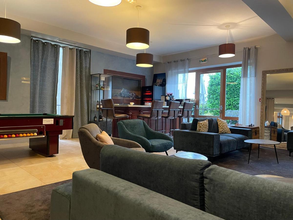 Le Pavillon Du Chateau, Hotel & Spa Ревель Экстерьер фото