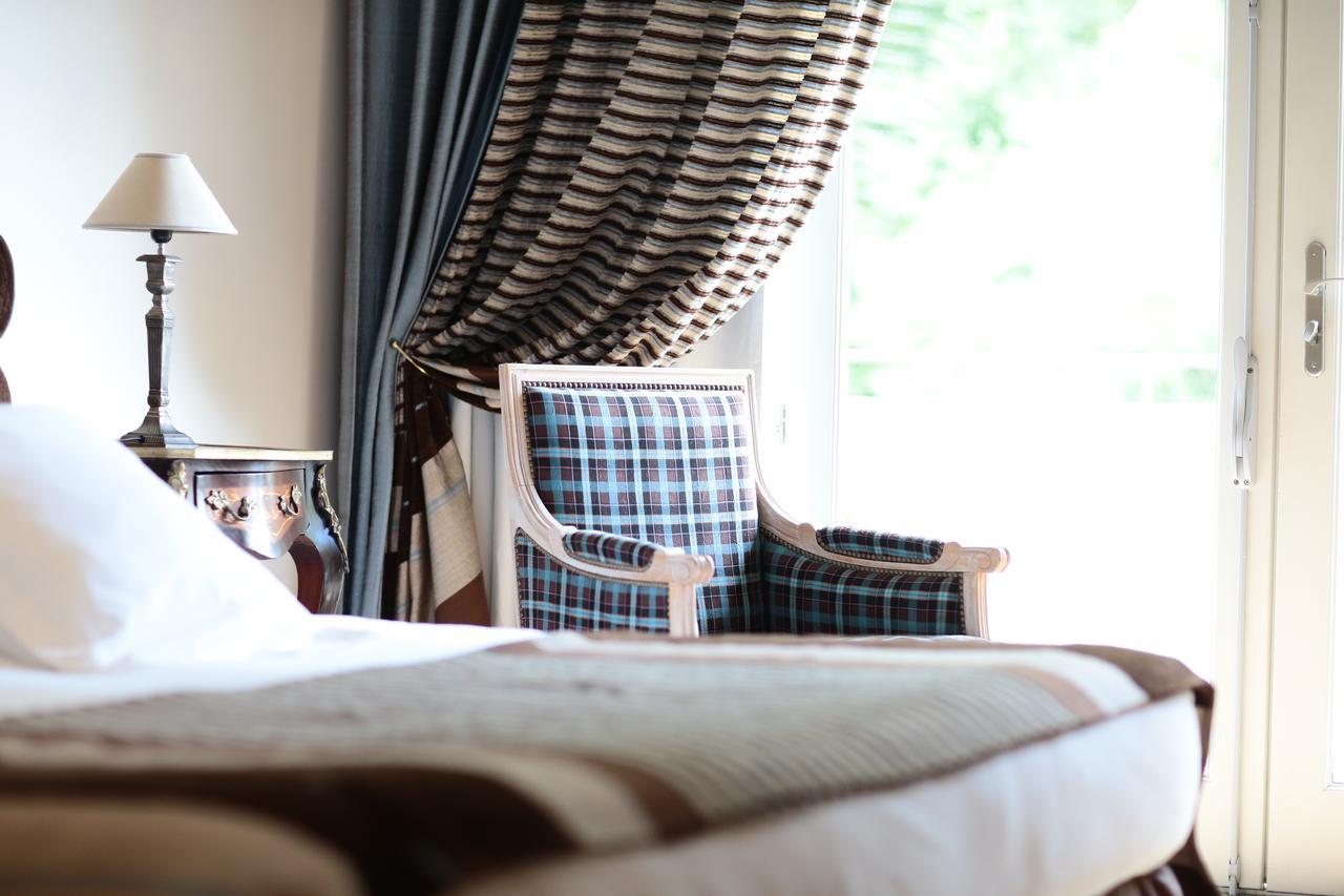 Le Pavillon Du Chateau, Hotel & Spa Ревель Экстерьер фото